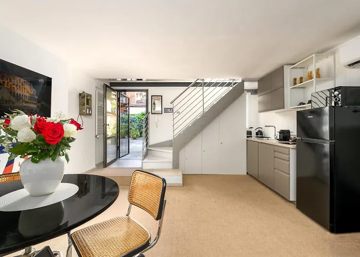 Via Del Moro Charming Trastevere Mimi & Coco Apartment Rom